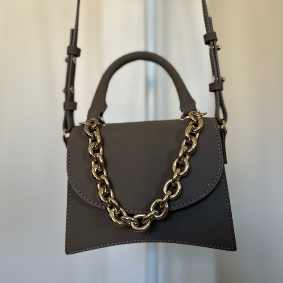 Topshop Mini Chain Crossbody Bag - Picture 2 of 11